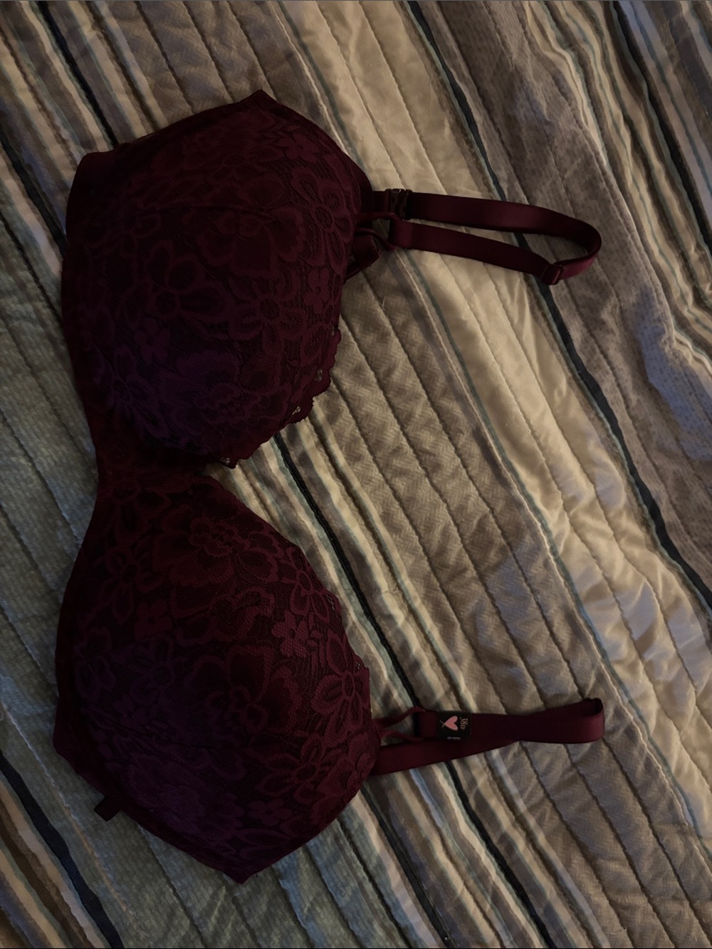 Victoria's Secret Lace Push-Up Bra in Deep Burgundy